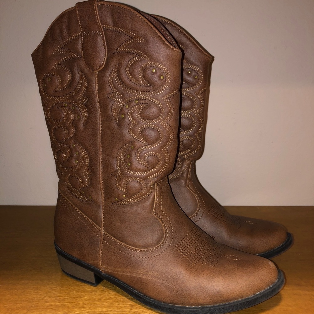 Girls Size 6 Cat and Jack Cowboy Boots